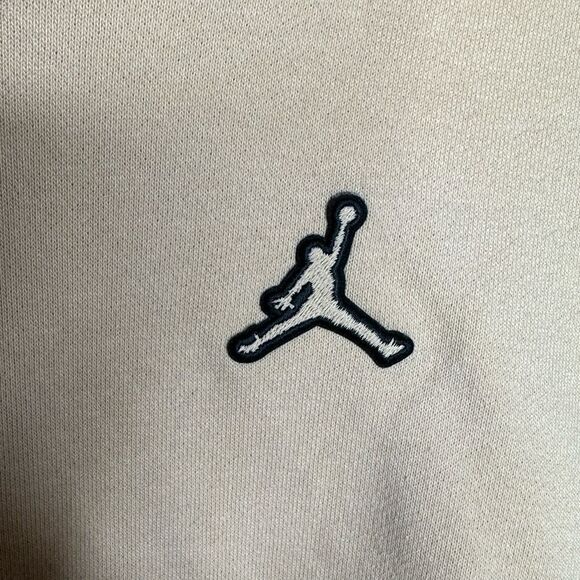 Jordan Women’s EYBL Basketball Essential Fleece Hoodie Loose fit Peach color - Picture 4 of 7